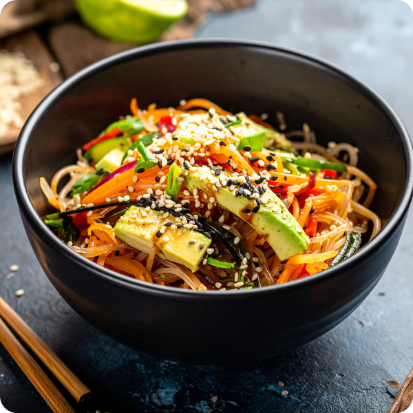 salade de nouilles asiatiques au sésame